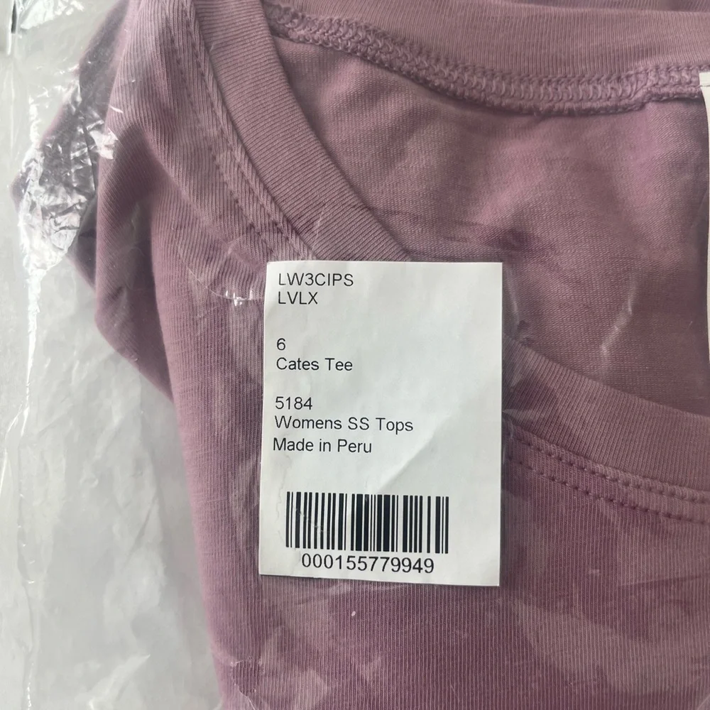 lululemon athletica Cates Tee - Picture 6 of 6